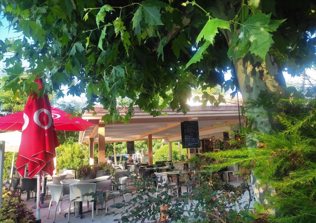 Camping La Digue Chauzon Екстериор снимка