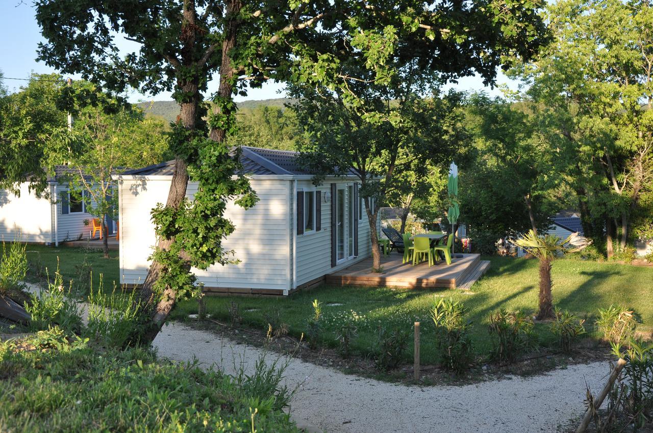 Camping La Digue Chauzon Екстериор снимка